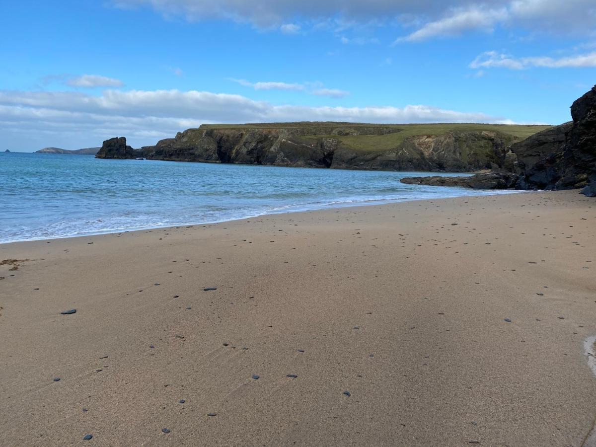 Polrunny Farm Seaberry Cottage With A Sea View And Log Burner Boscastle Exteriér fotografie