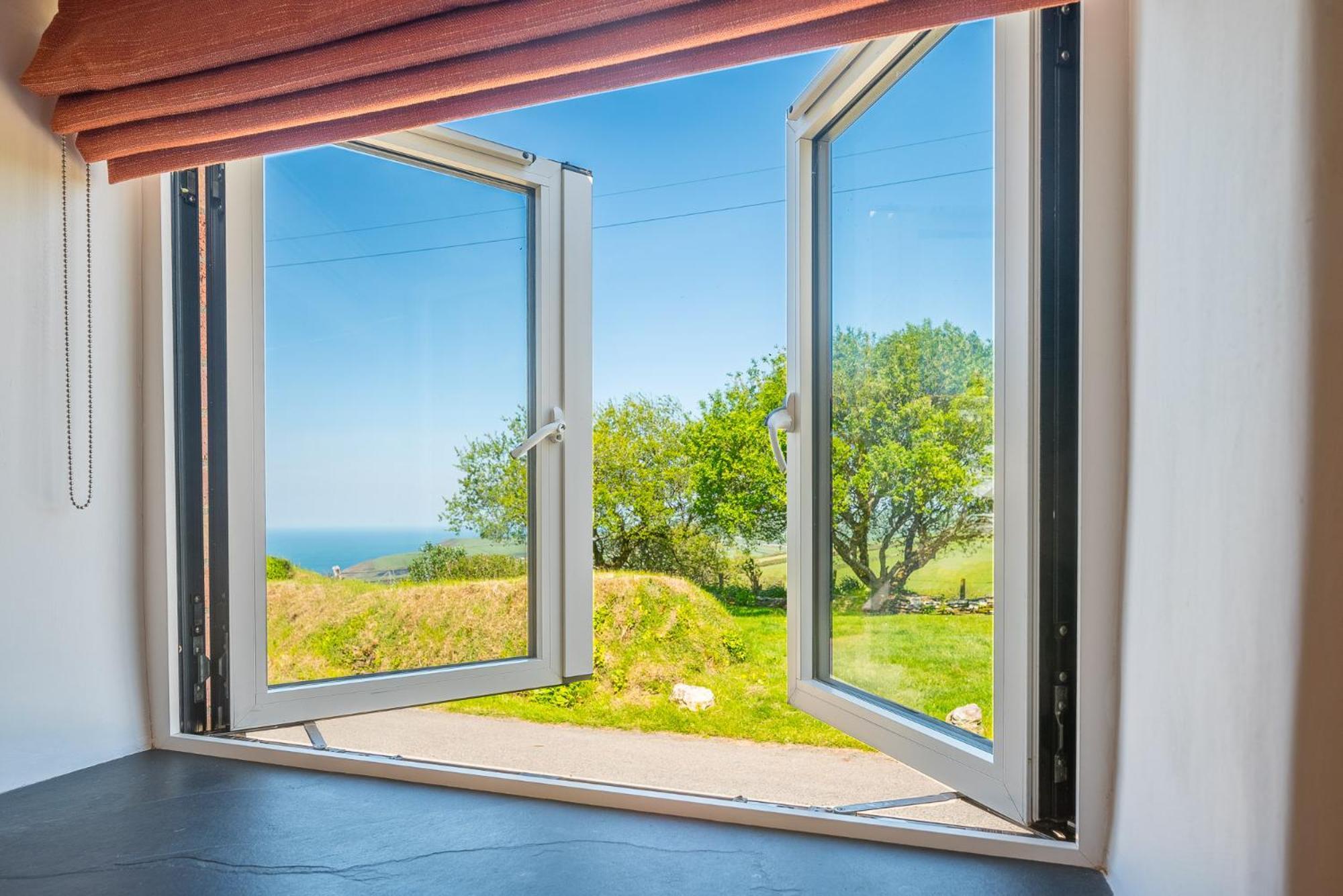 Polrunny Farm Seaberry Cottage With A Sea View And Log Burner Boscastle Exteriér fotografie