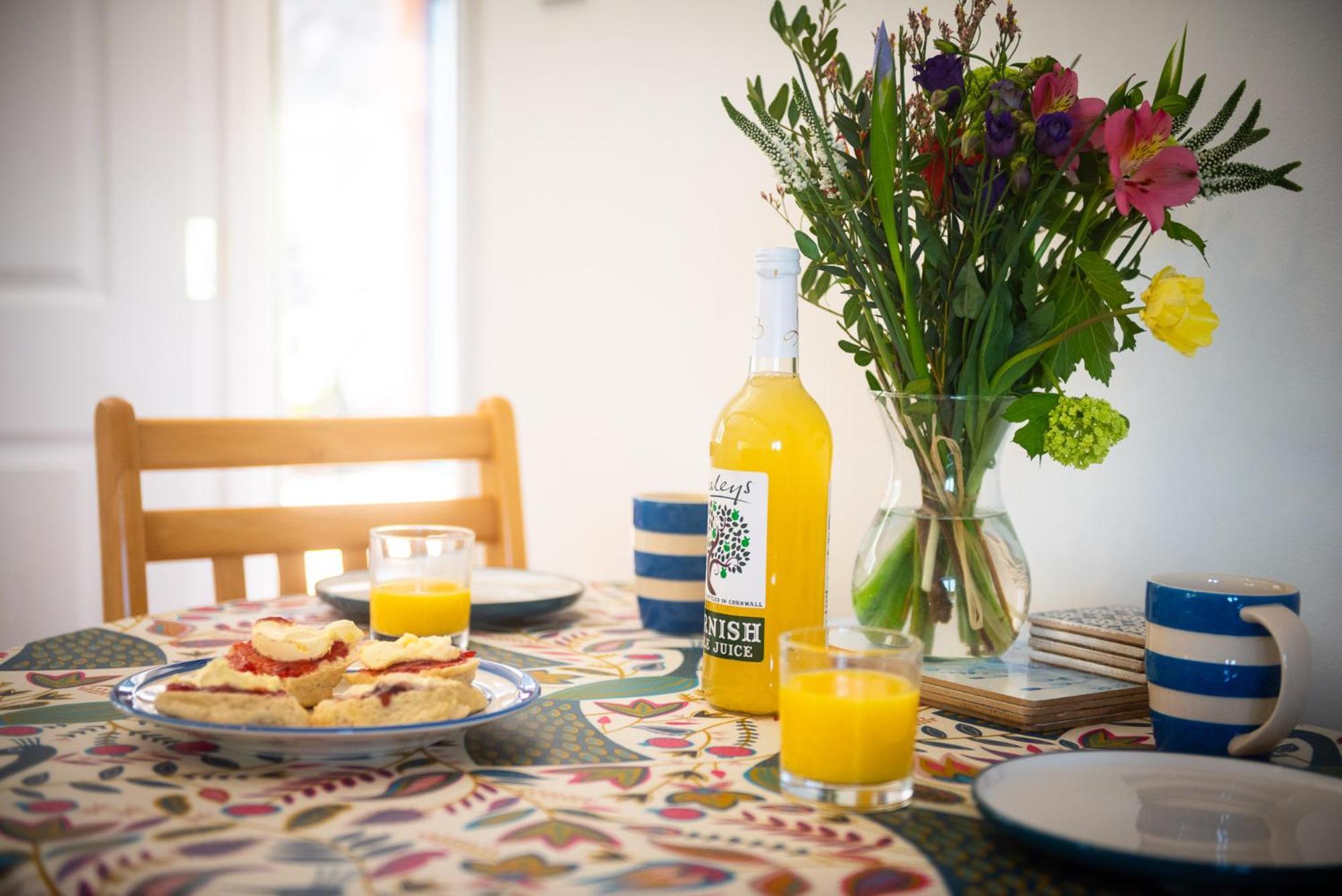 Polrunny Farm Seaberry Cottage With A Sea View And Log Burner Boscastle Exteriér fotografie